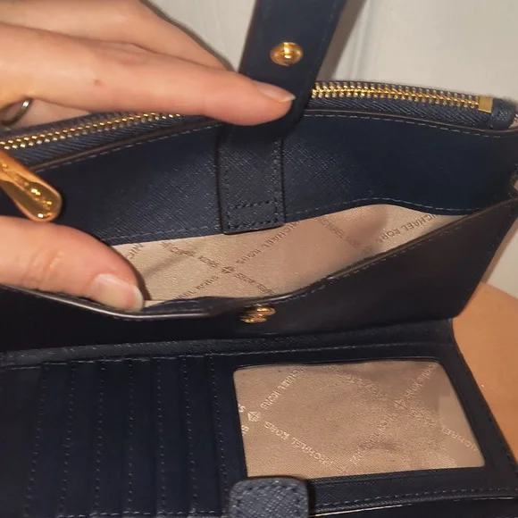 Michael Kors Jet Set Navy Floral Double Zip Wristlet - Picture 11 of 13